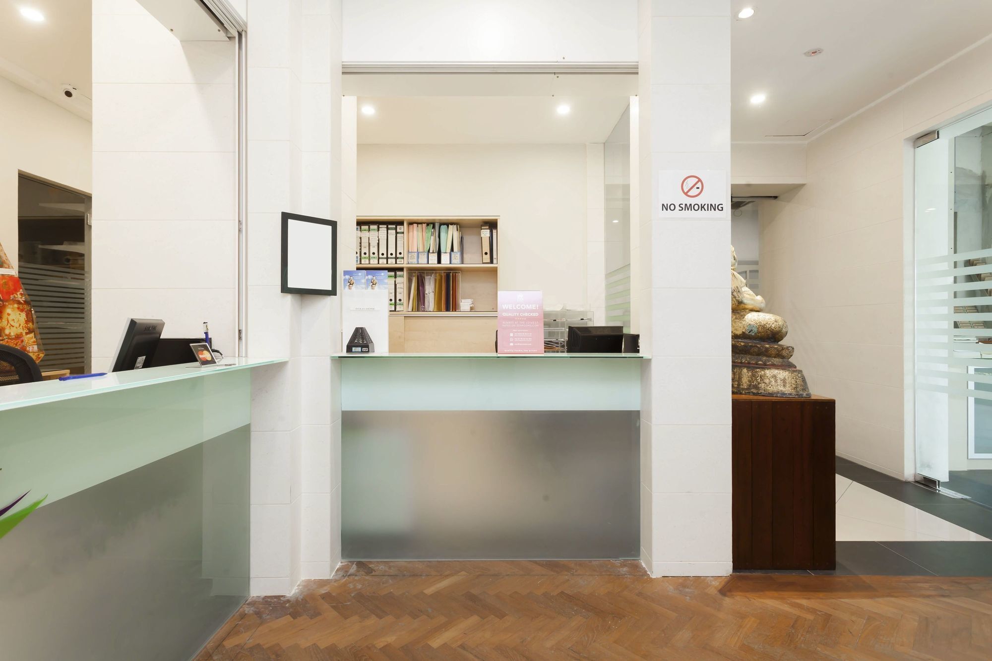Zen Rooms Raja Chulan كوالالمبور المظهر الخارجي الصورة