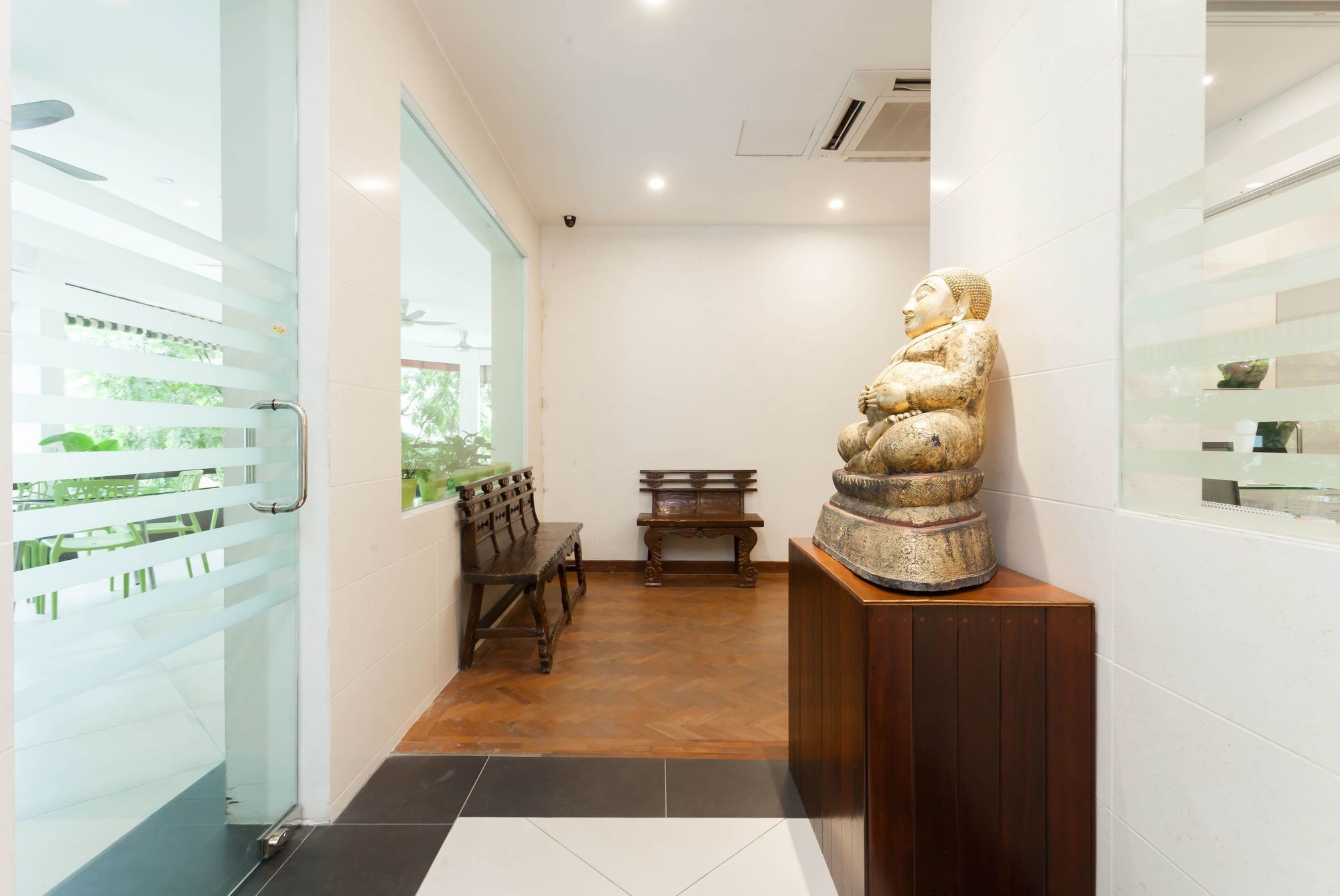 Zen Rooms Raja Chulan كوالالمبور المظهر الخارجي الصورة